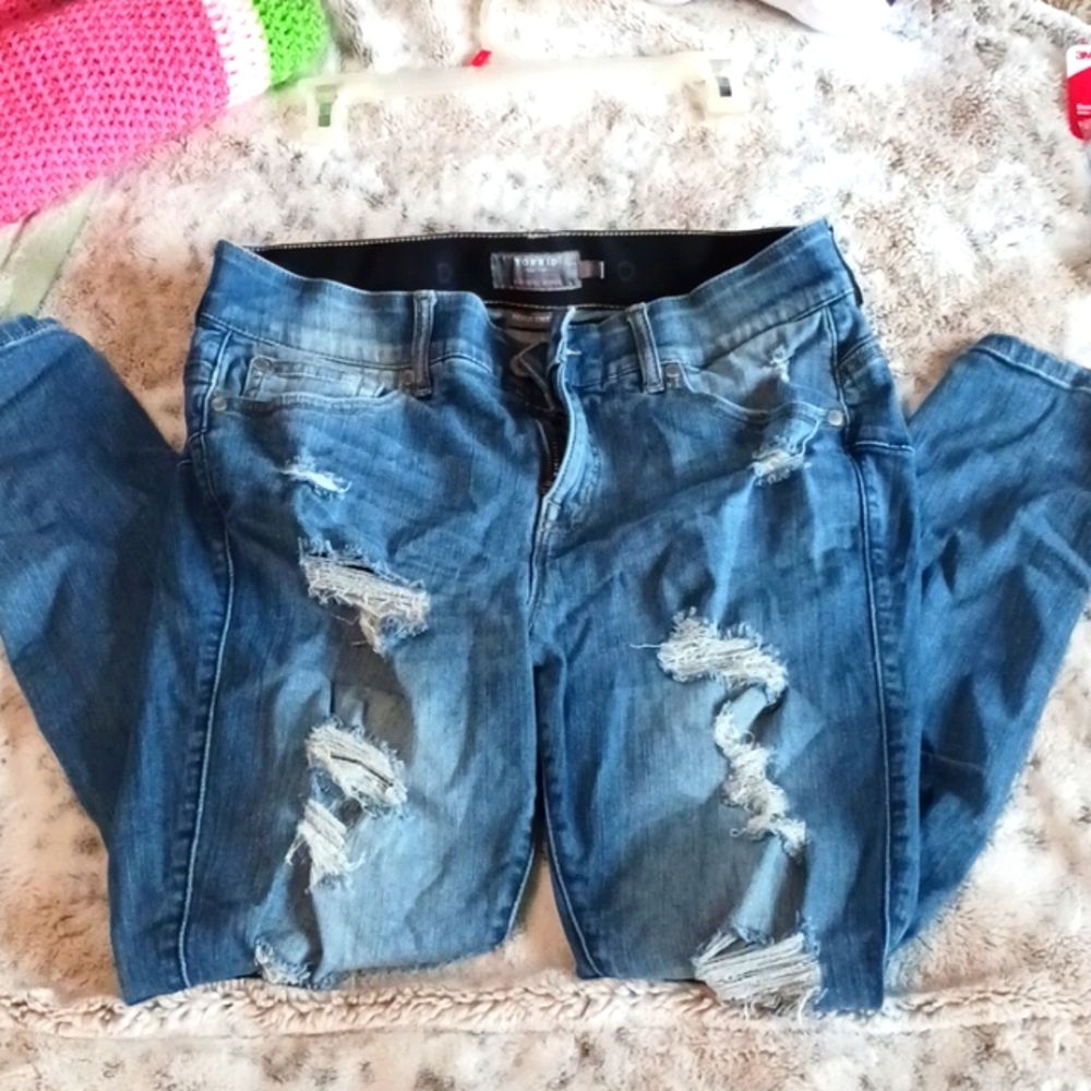 Torrid bombshell skinny jeans